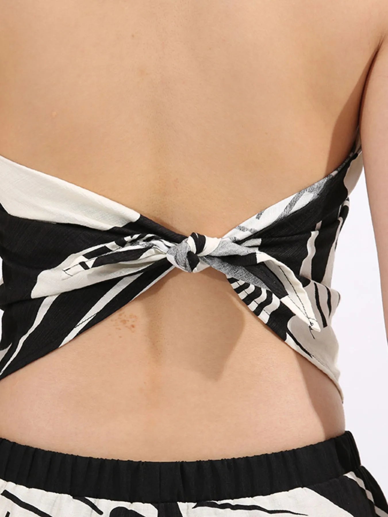 Abstract-Print-Tube-Top-and-Wide-Leg-Pants-Two-Piece-Set-Sarunna