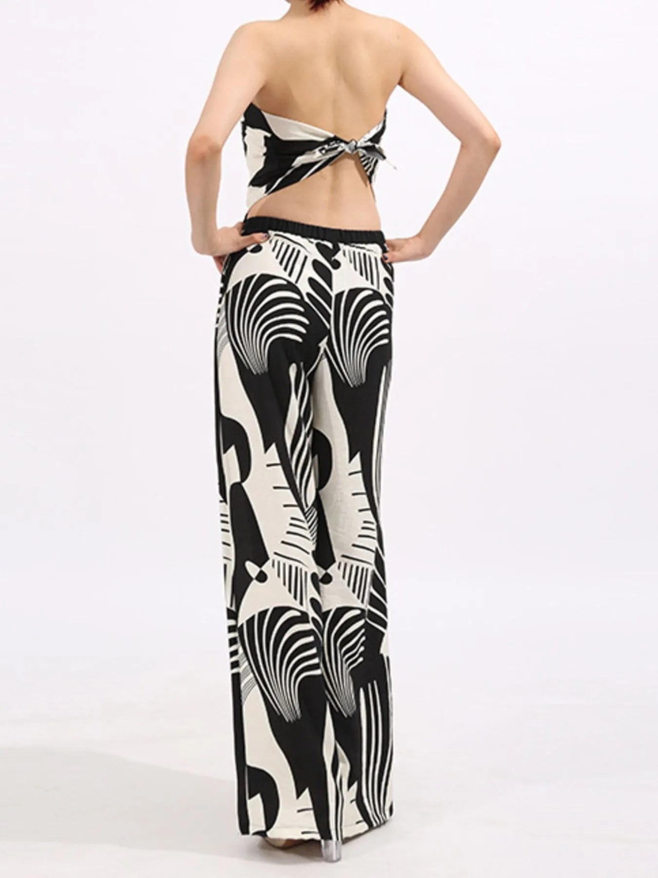 Abstract-Print-Tube-Top-and-Wide-Leg-Pants-Two-Piece-Set-Sarunna