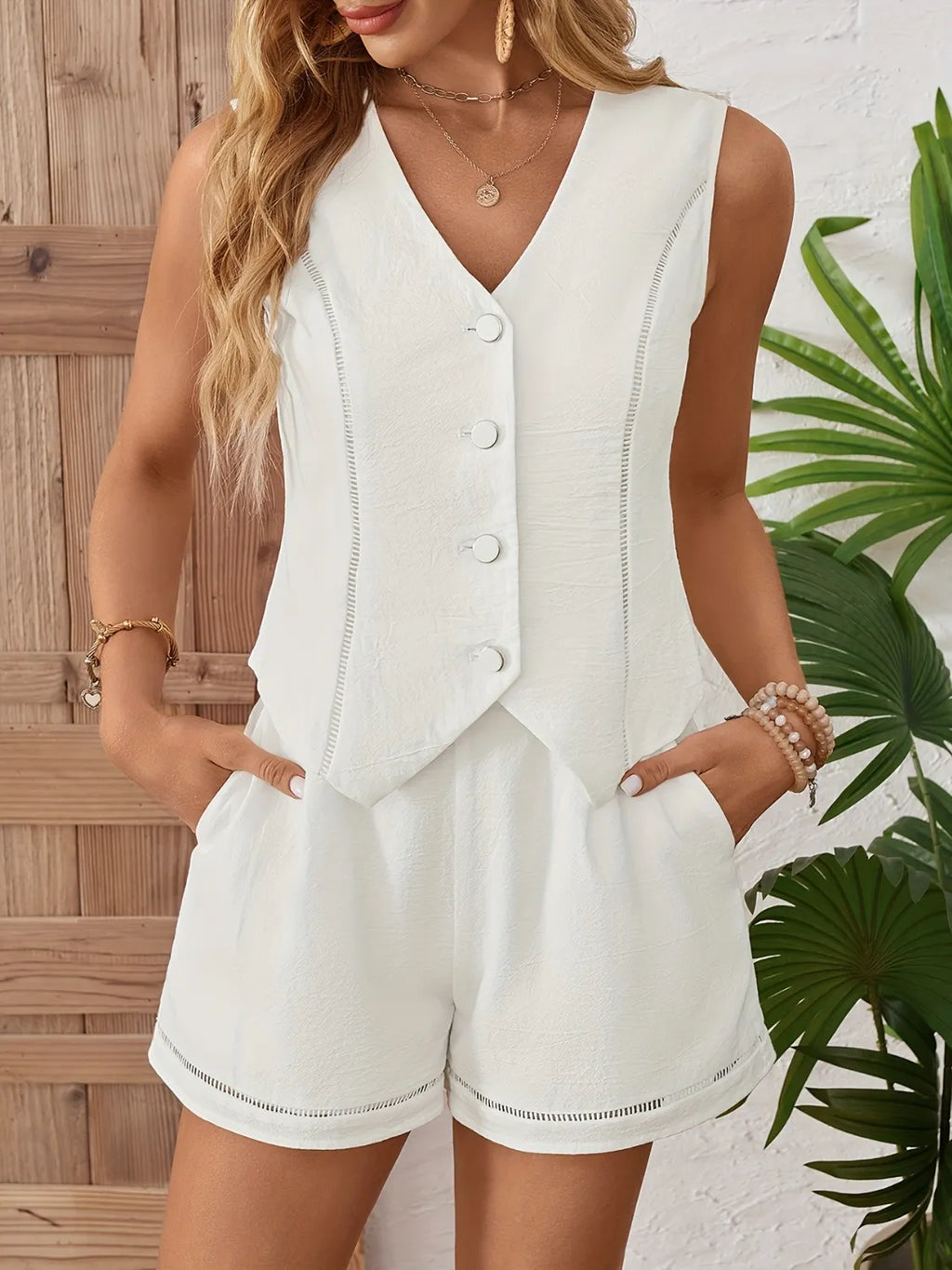 Buttoned-Vest-&-Shorts-Set-Sarunna