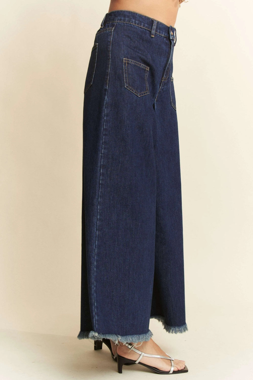 Davi-&-Dani-Patch-Pocket-Wide-Leg-Culotte-Jeans-Sarunna