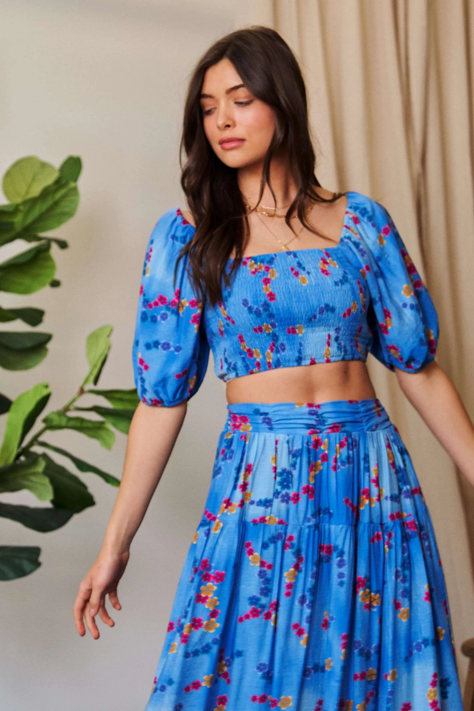 Davi-&-Dani-Puff-Sleeve-Smocked-Crop-Top-Sarunna