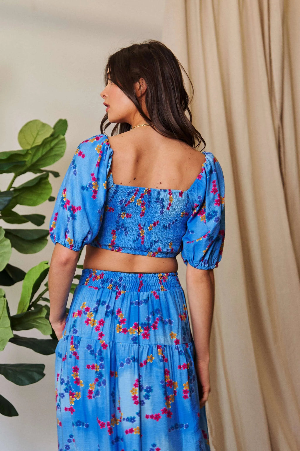 Davi-&-Dani-Puff-Sleeve-Smocked-Crop-Top-Sarunna