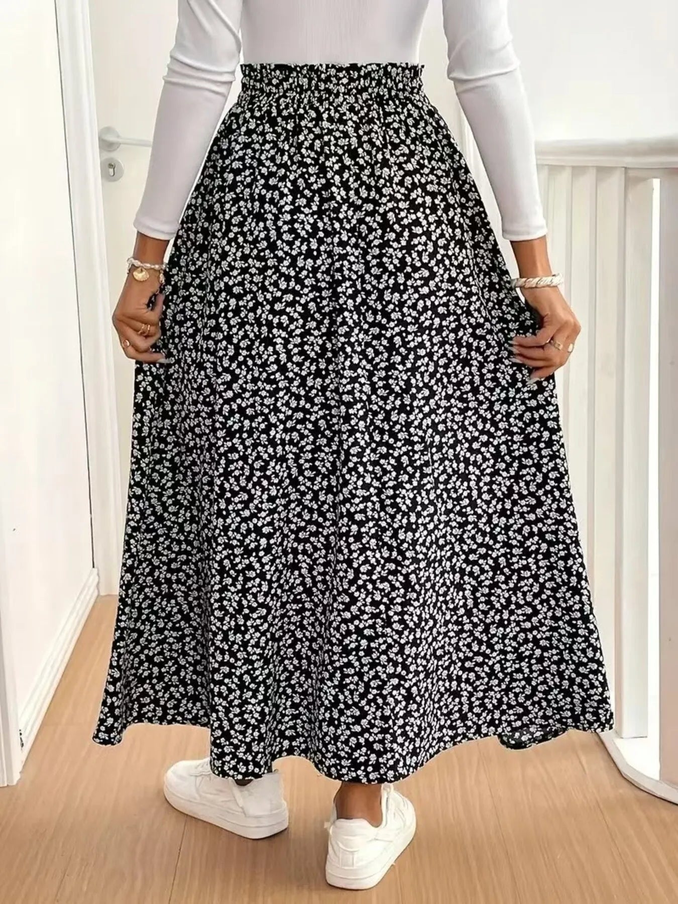 Floral-Maxi-Skirt-with-Split-&-Elastic-Waist-Sarunna