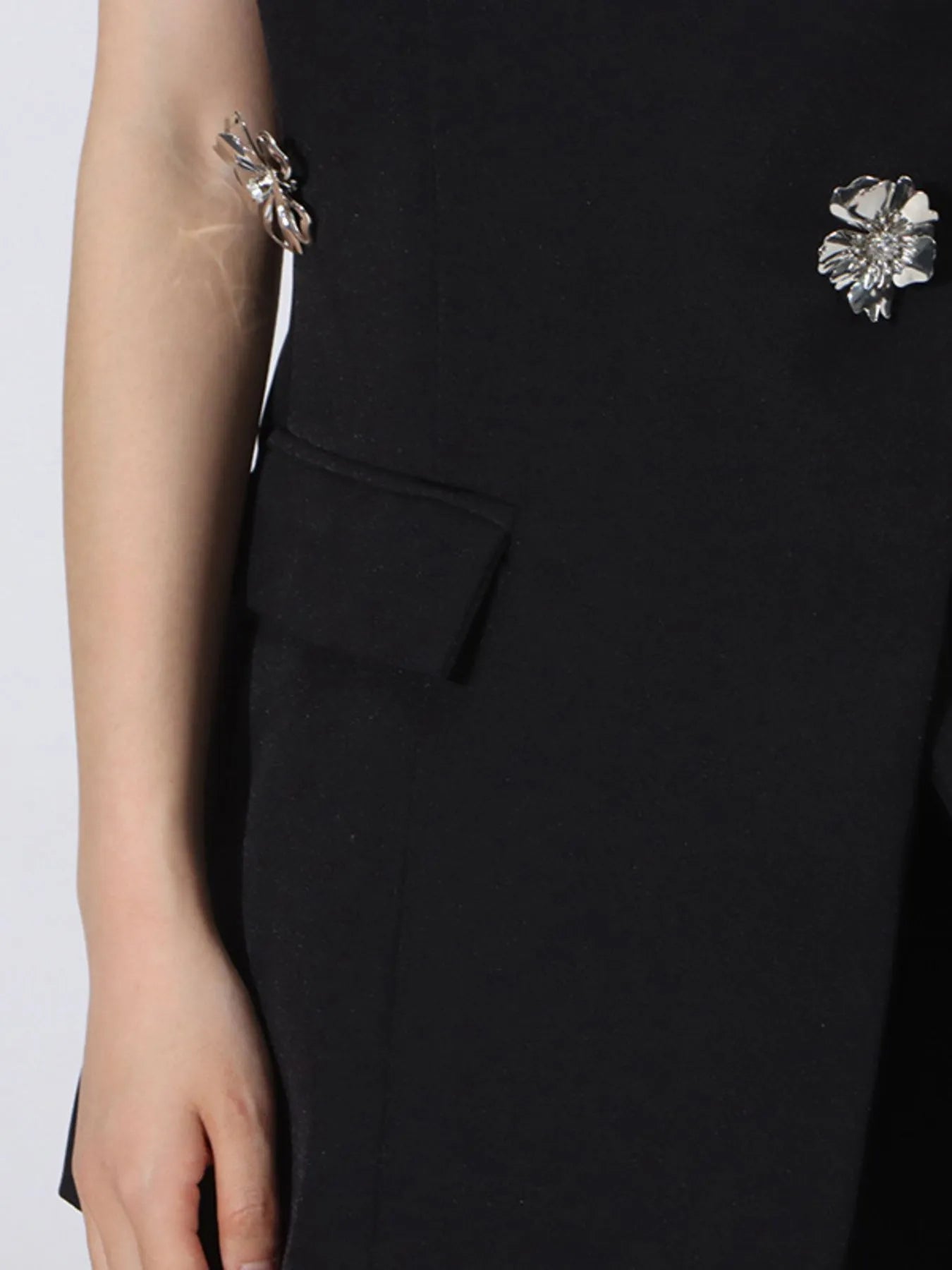 Flower-Sleeveless-Vest-and-Skirt-Set-Sarunna