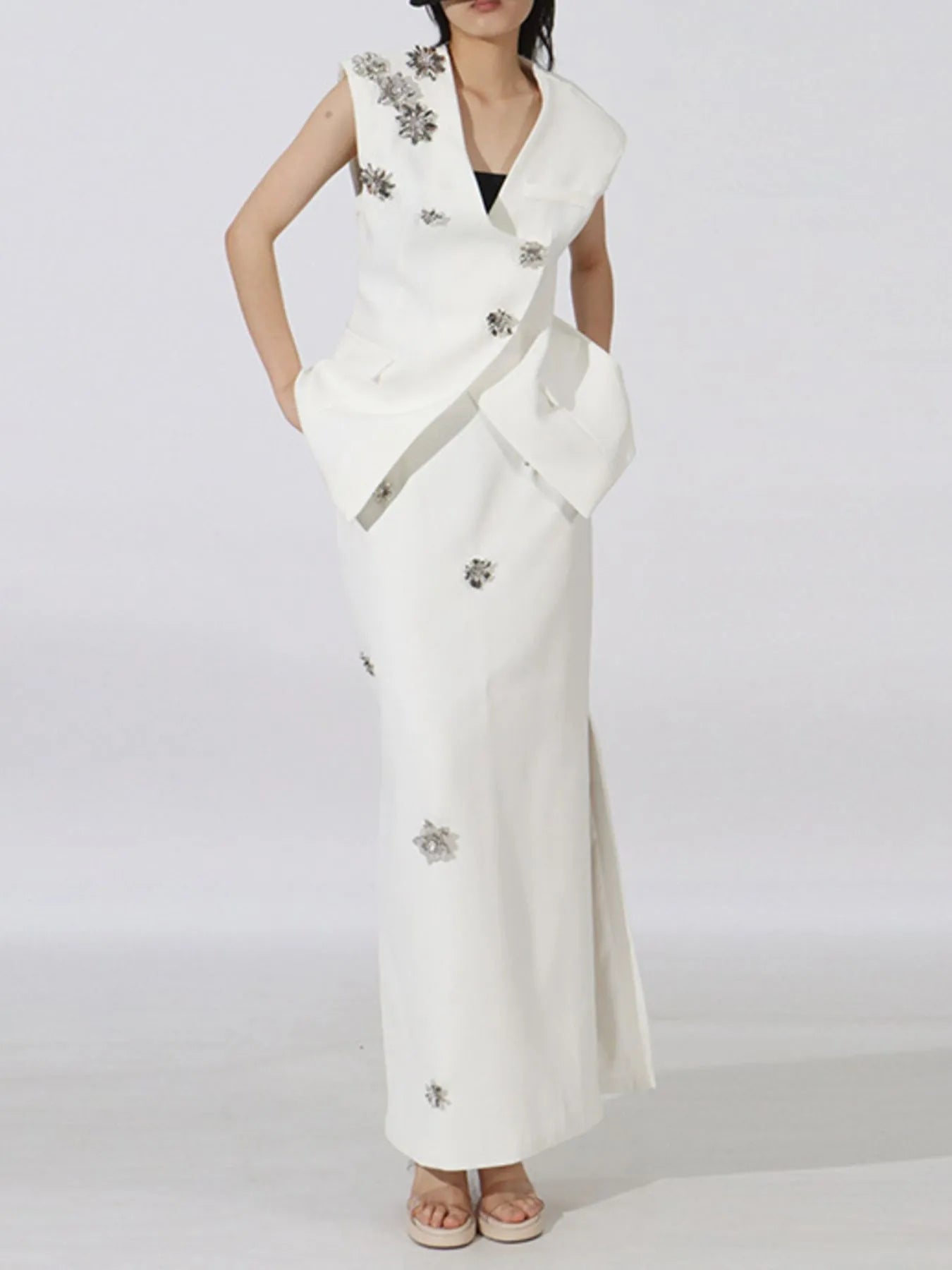 Flower-Sleeveless-Vest-and-Skirt-Set-Sarunna
