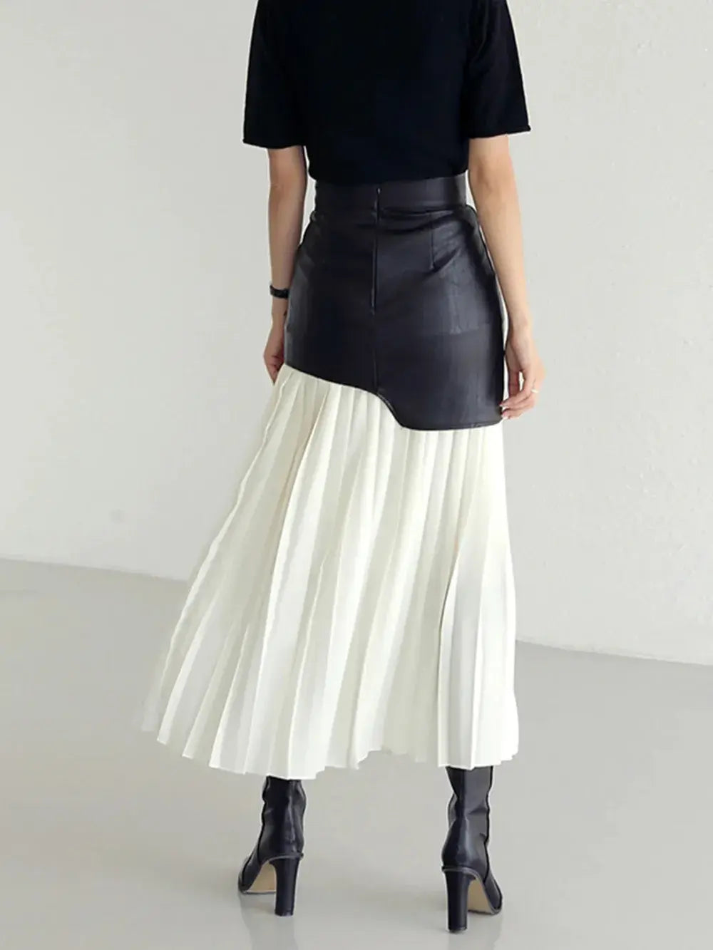High-Waist-Pleated-Skirt-Sarunna