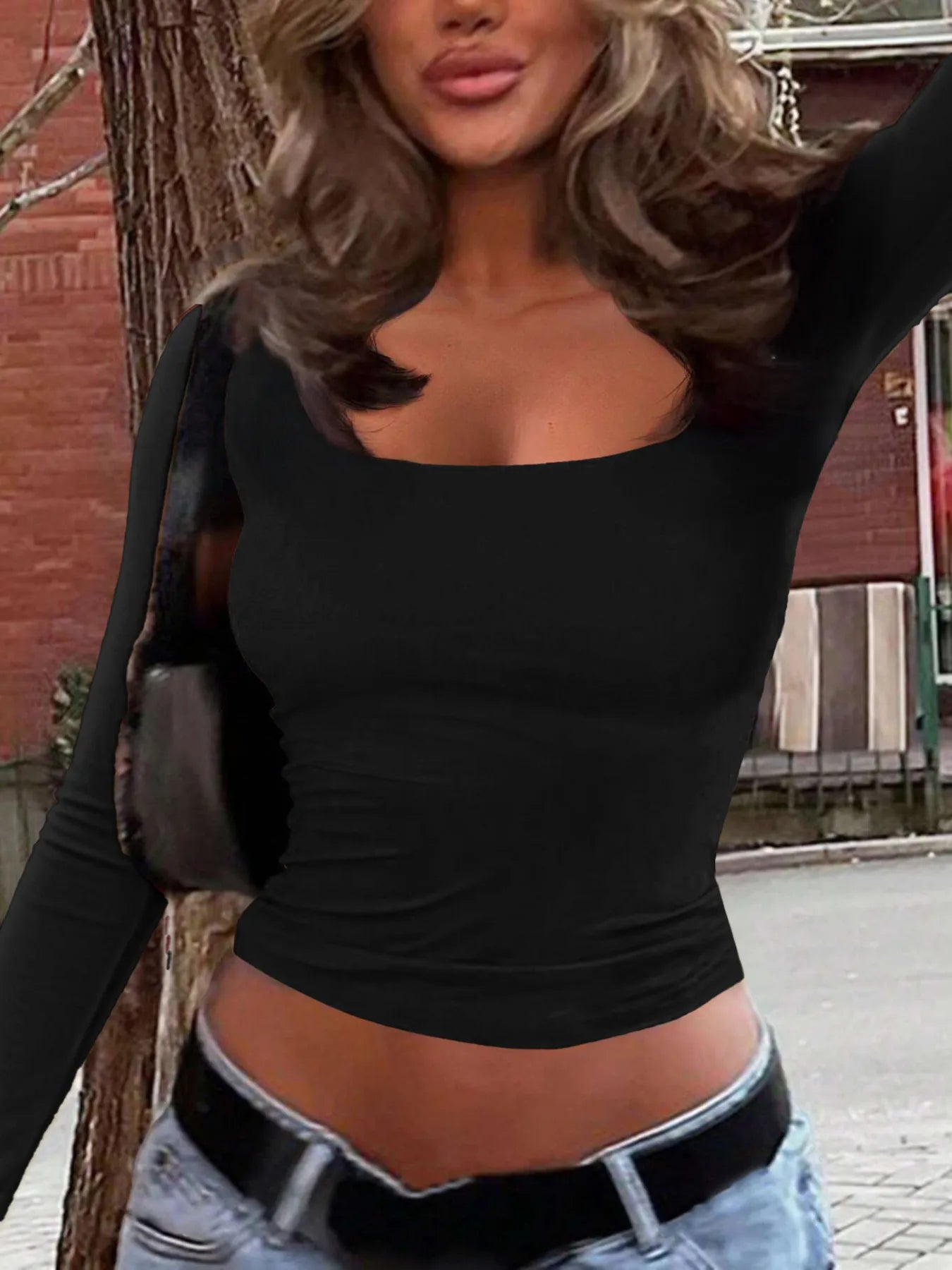 Long-Sleeve-Scoop-Neck-T-Shirt-Sarunna