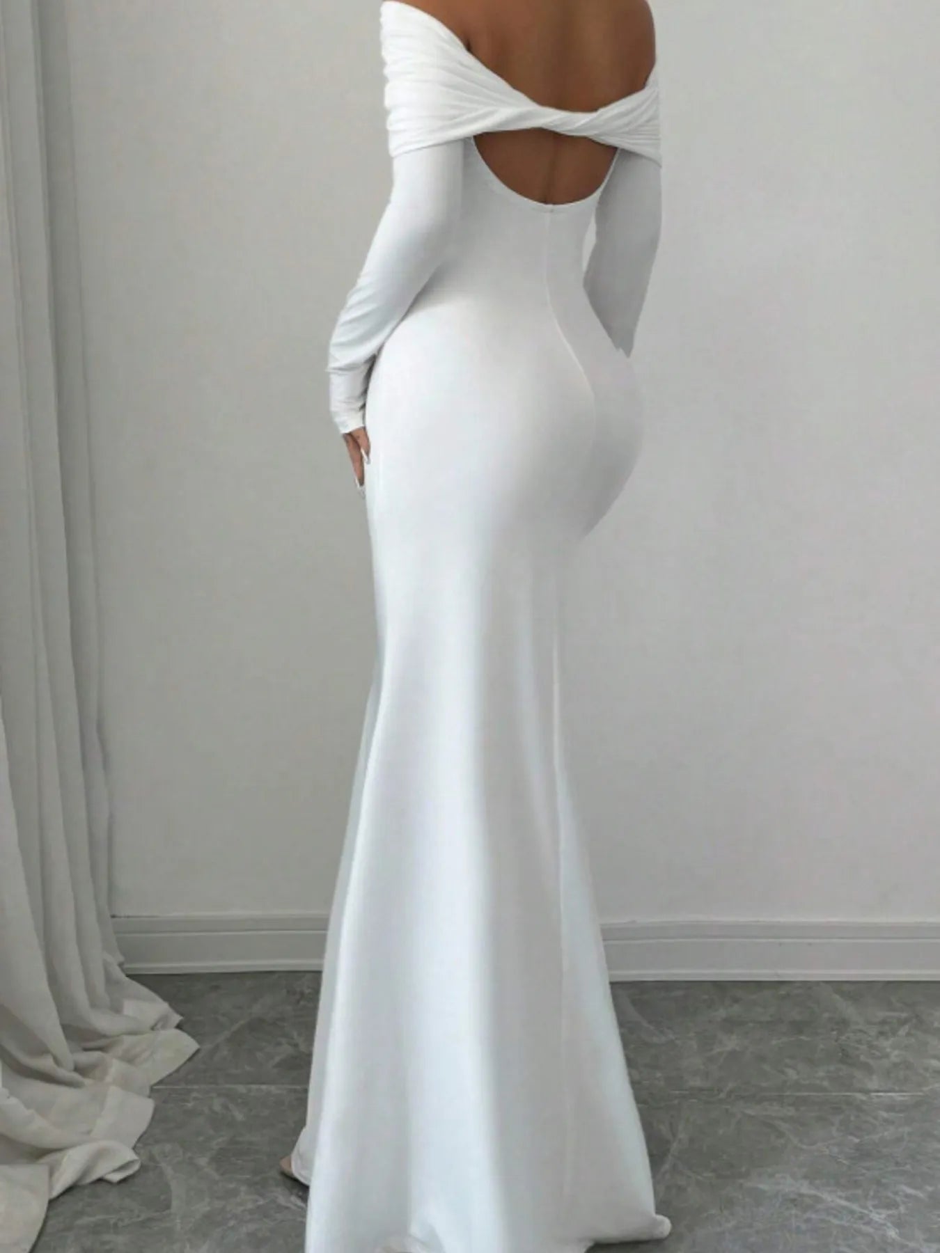 Off-Shoulder-Long-Sleeve-Bodycon-Maxi-Dress-Sarunna