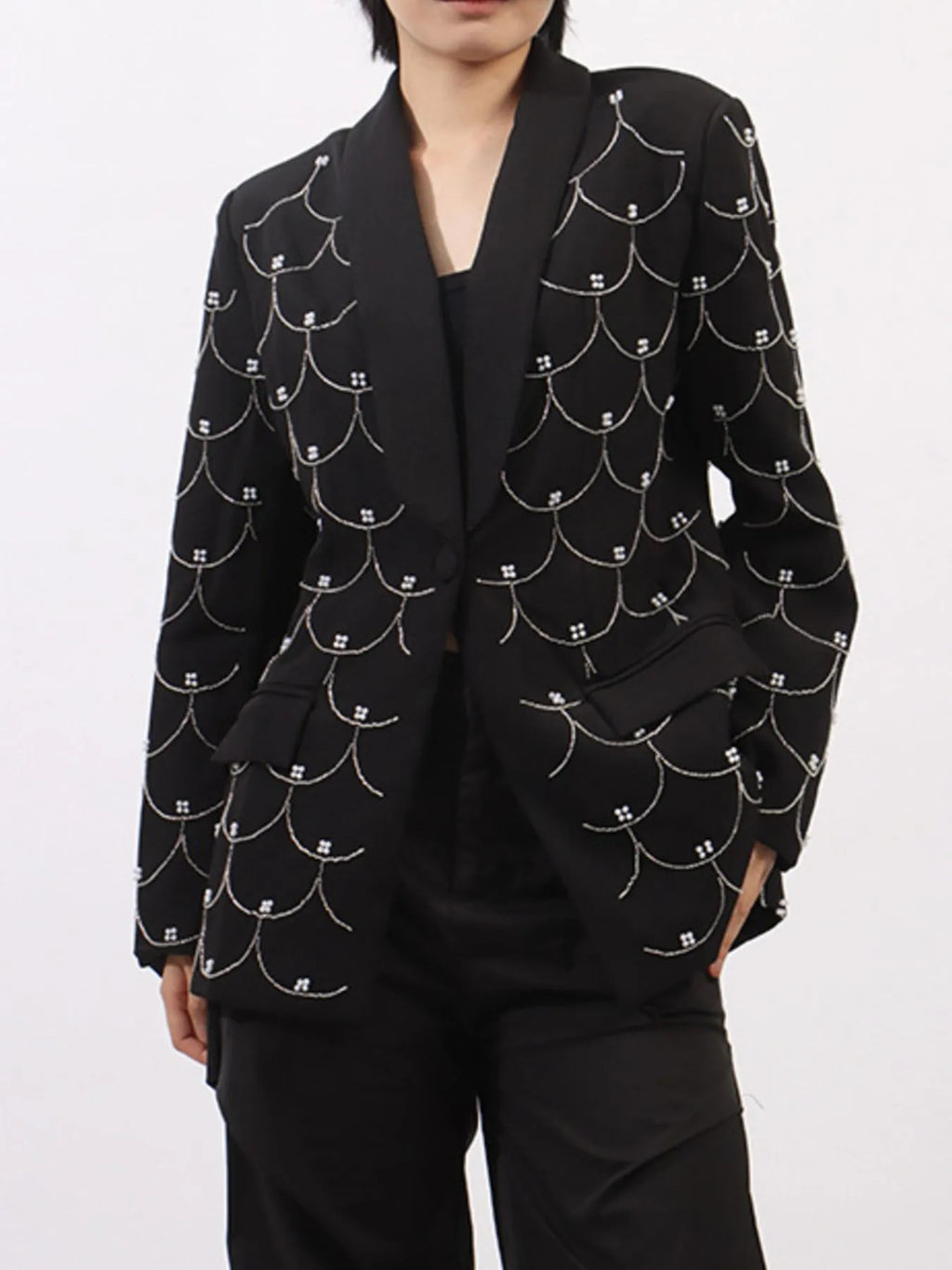Pearl-Detail-Long-Sleeve-Blazer-Sarunna