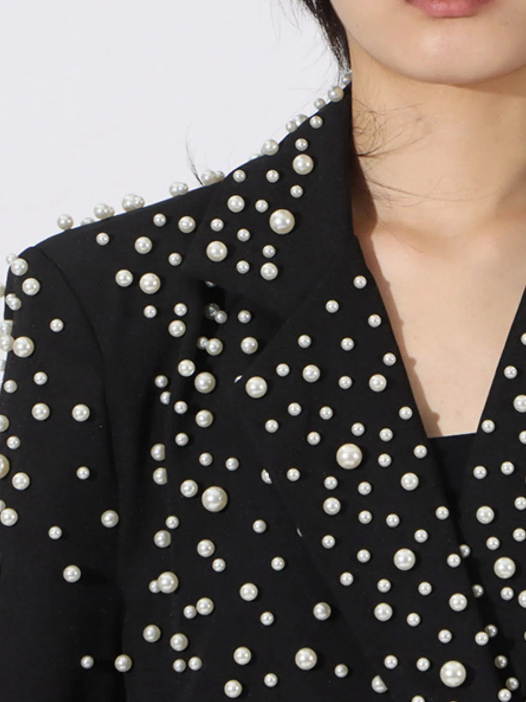 Pearl-Embellished-Double-Breasted-Blazer-Sarunna