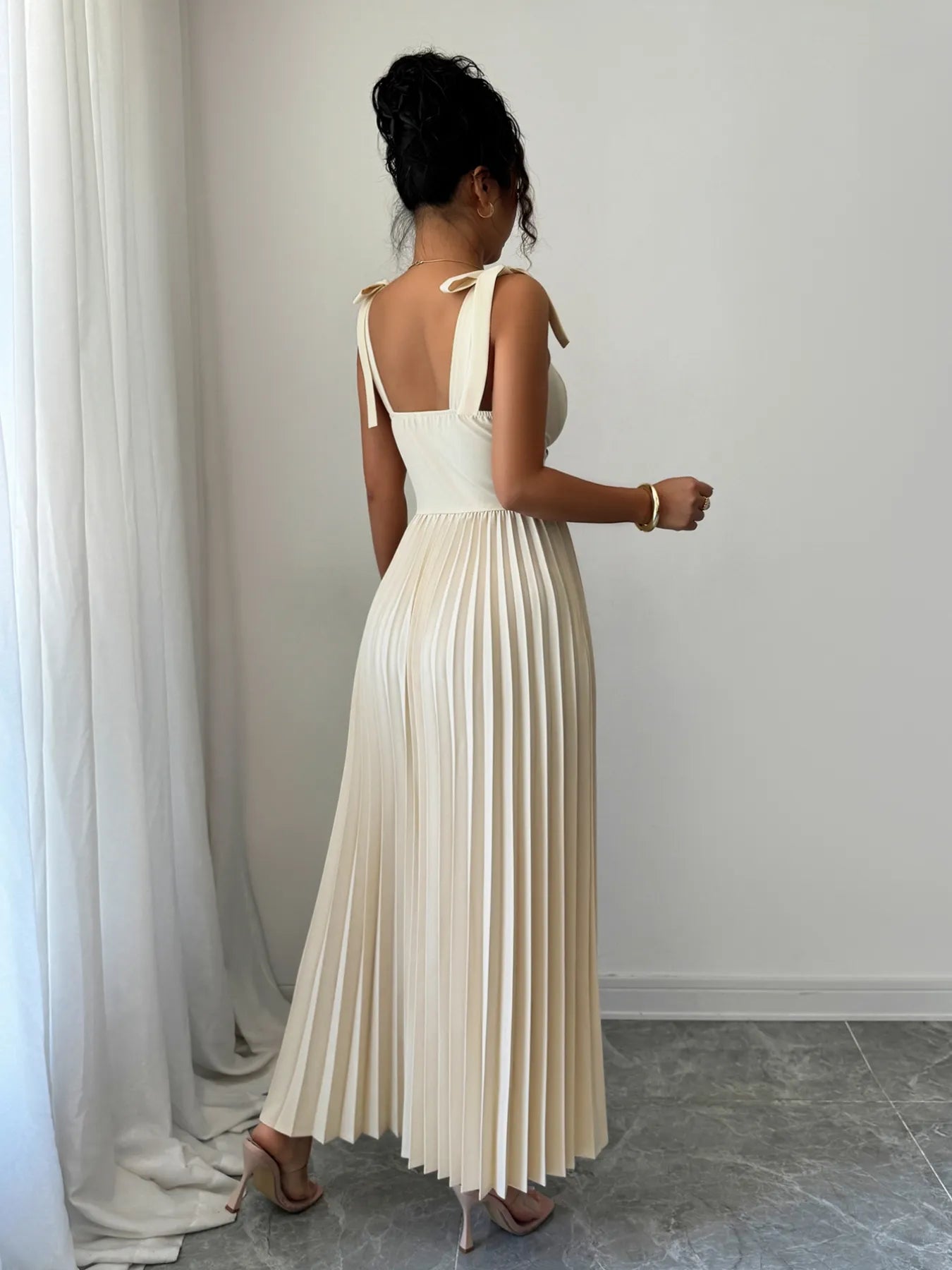 Pleated-Tie-Shoulder-Maxi-Dress-Sarunna