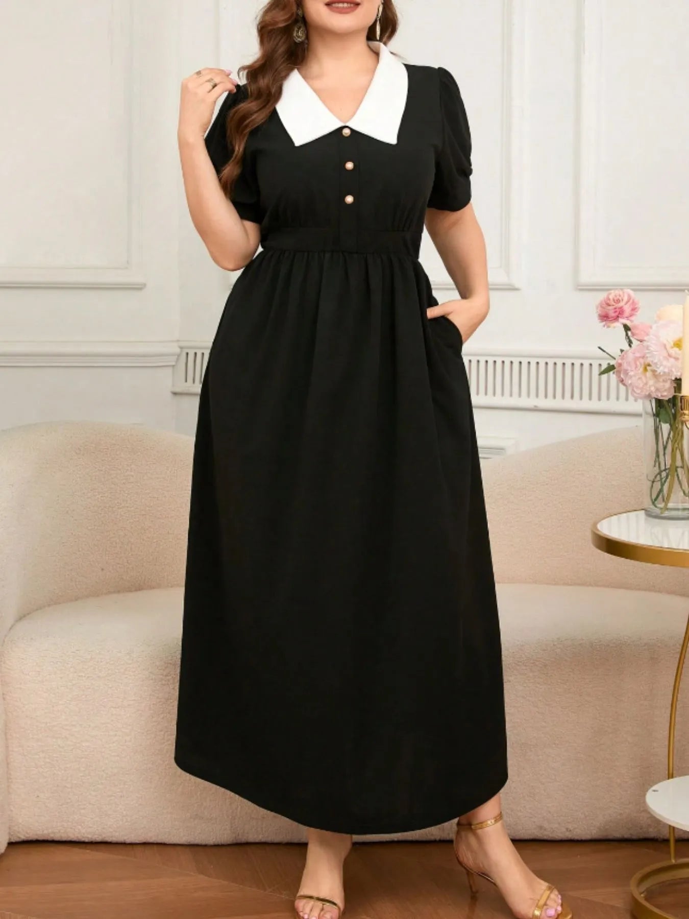 Plus-Size-Contrast-Collar-Short-Sleeve-Dress-Sarunna