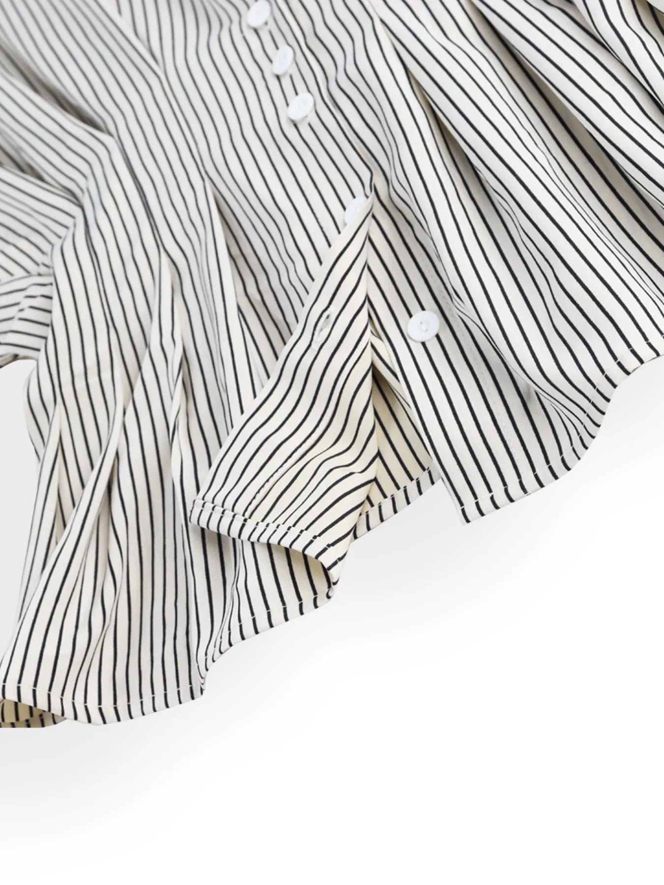 Striped-Short-Sleeve-Button-Up-Shirt-Sarunna