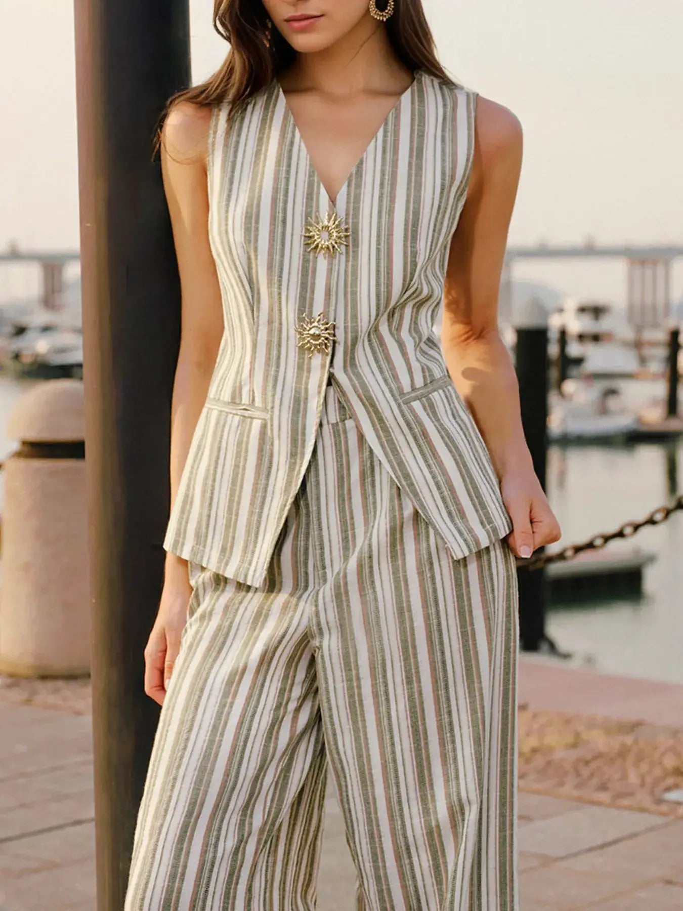 Two piece set