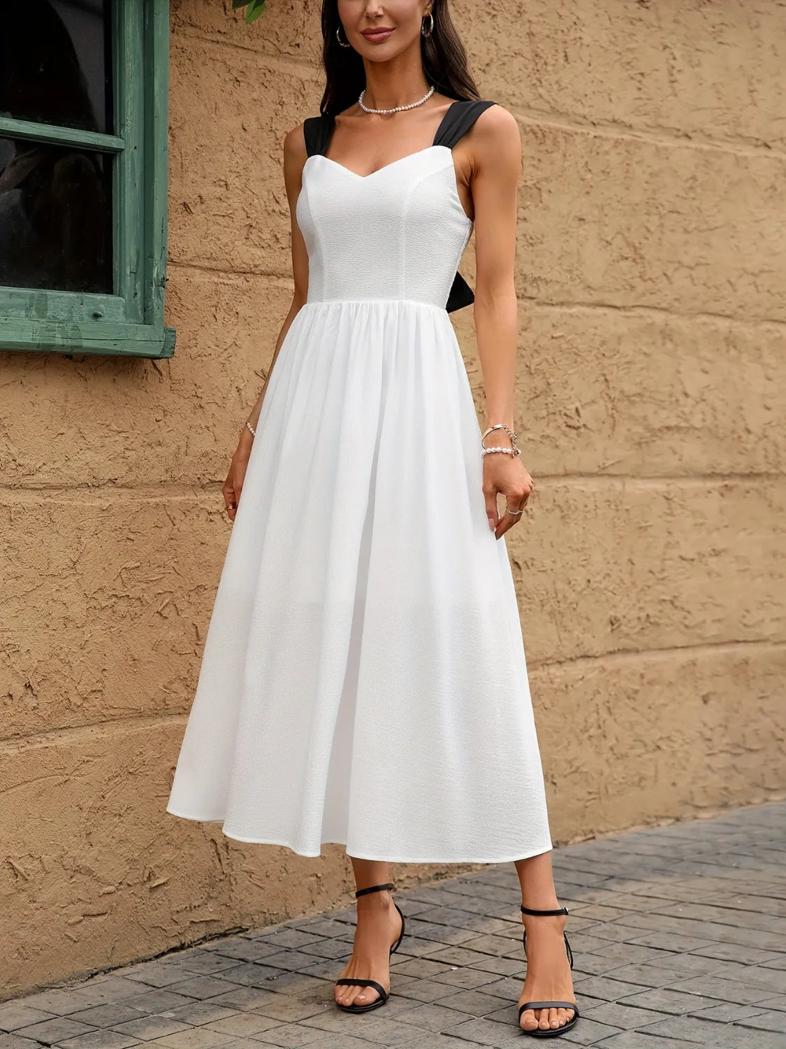 Sweetheart-Neck-Midi-Dress-with-Wide-Straps-Sarunna