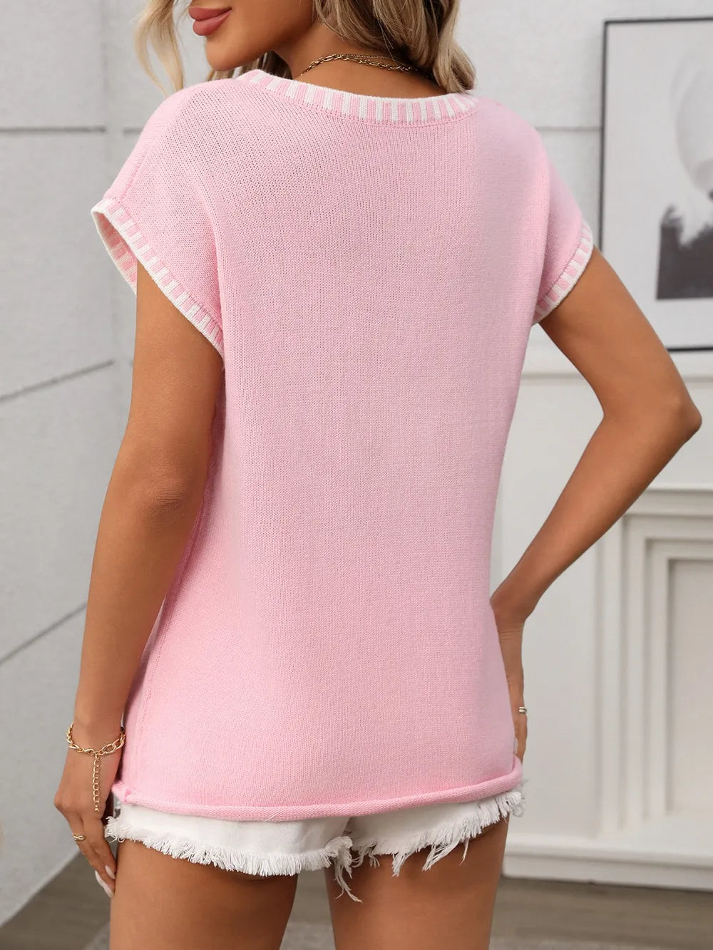 V-Neck-Short-Sleeve-Top-with-Contrast-Trim-Sarunna