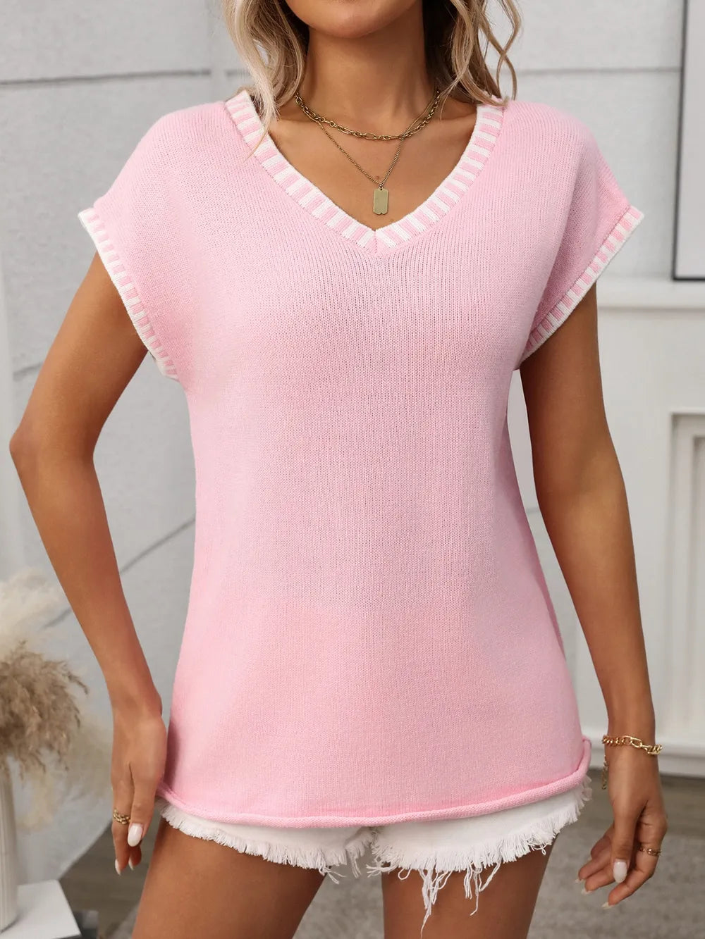 V-Neck-Short-Sleeve-Top-with-Contrast-Trim-Sarunna